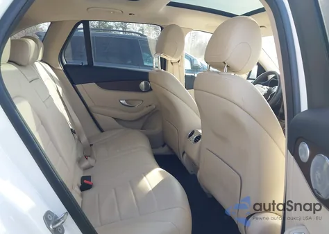 2020 Mercedes-Benz Glc 300 4Matic z USA, uszkodzony, nr VIN W1N0G8EB1LF864229